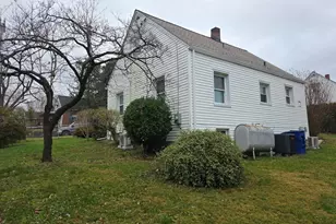 368 W 9th St, Front Royal, VA 22630 - Photo 7