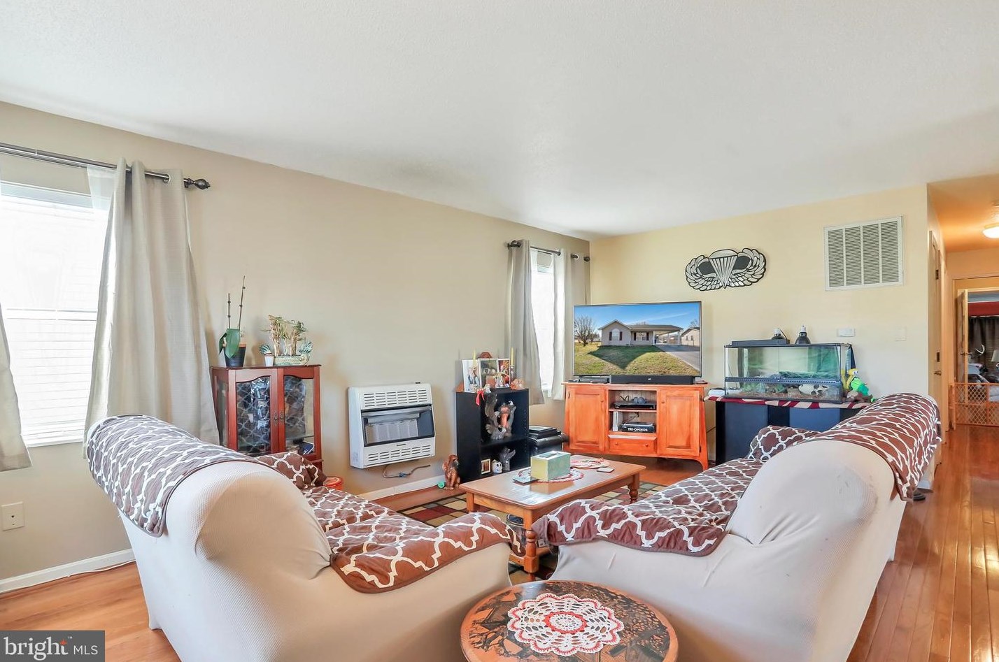 11 Tanglewood Dr, Martinsburg WV 25405-5892 exterior