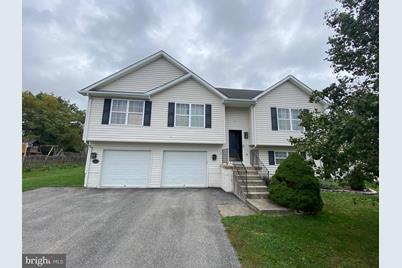 456 Ford Circle - Photo 1