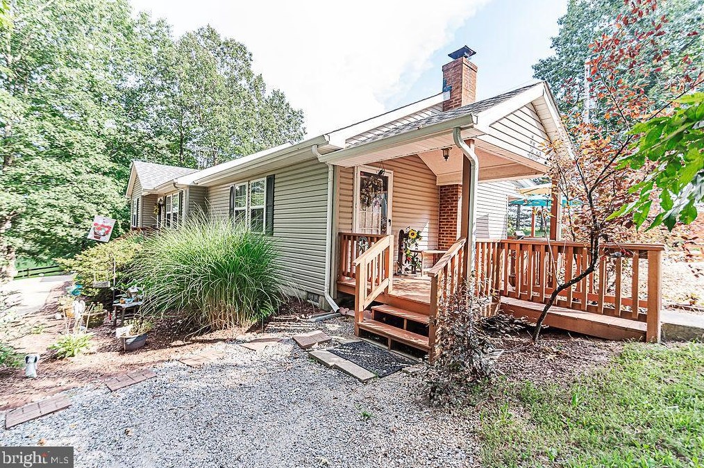 1650 Sawmill Rd, Hedgesville, WV 25427