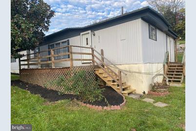6256 Winchester Avenue - Photo 1
