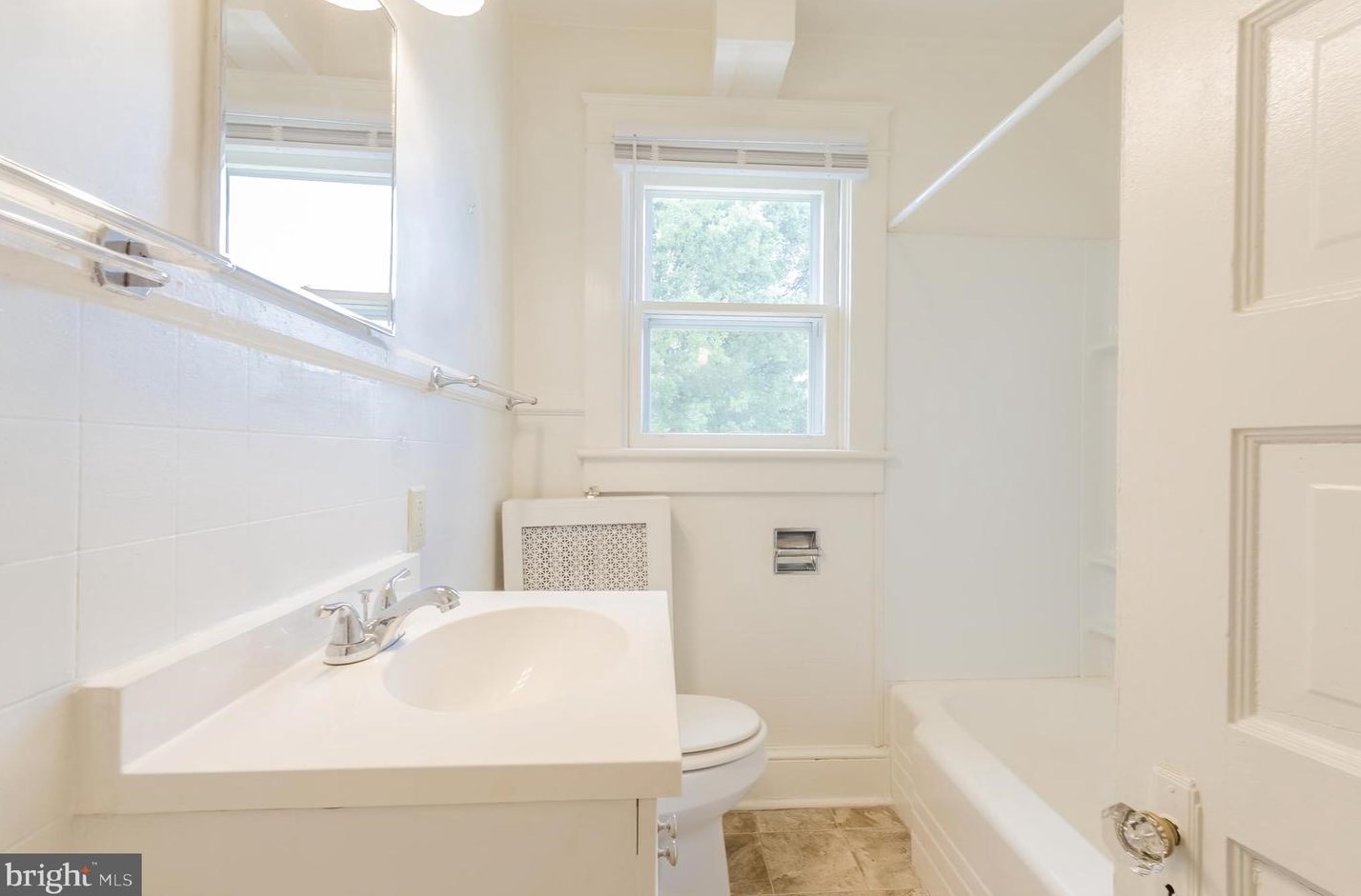 908 Queen St, Martinsburg WV 25404-3545 exterior