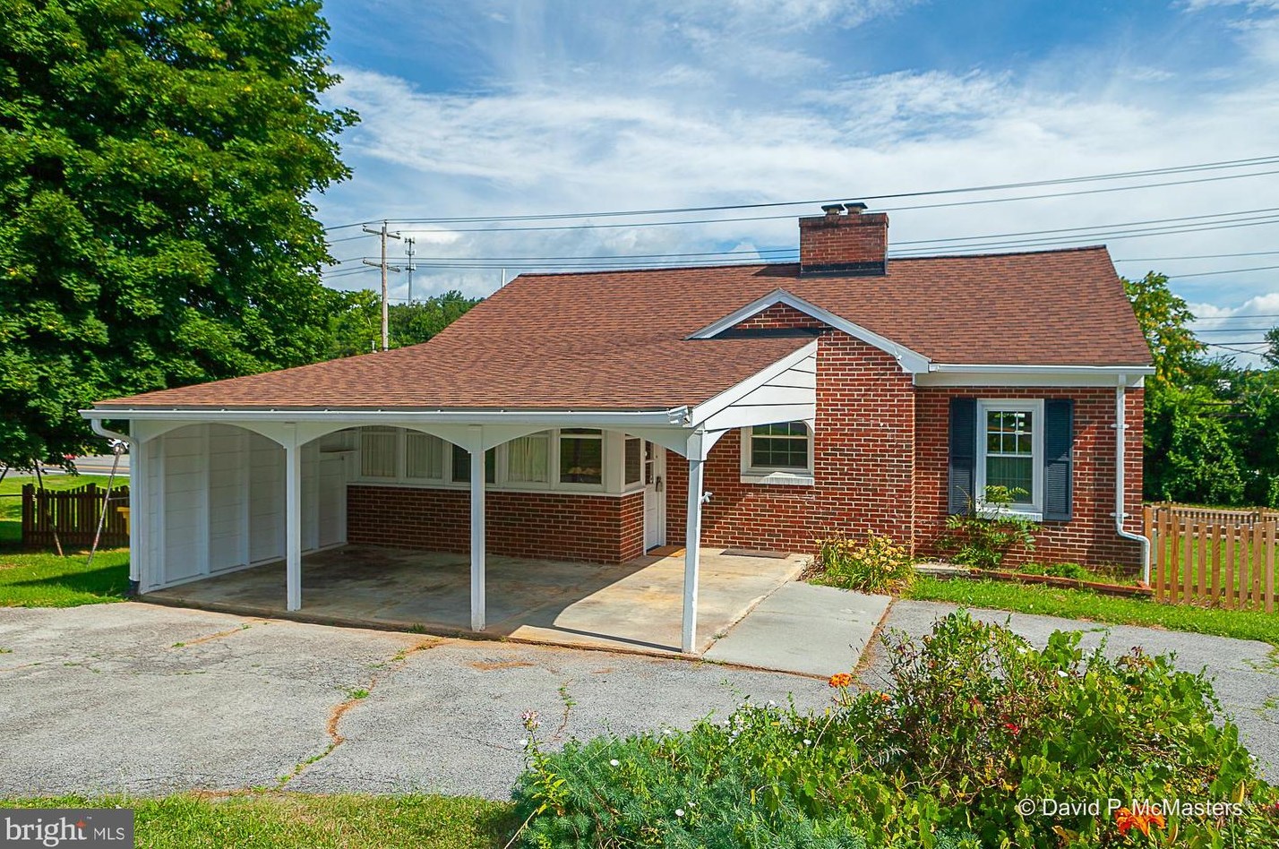 2153 Henshaw Rd, Inwood WV 25428-3485 exterior