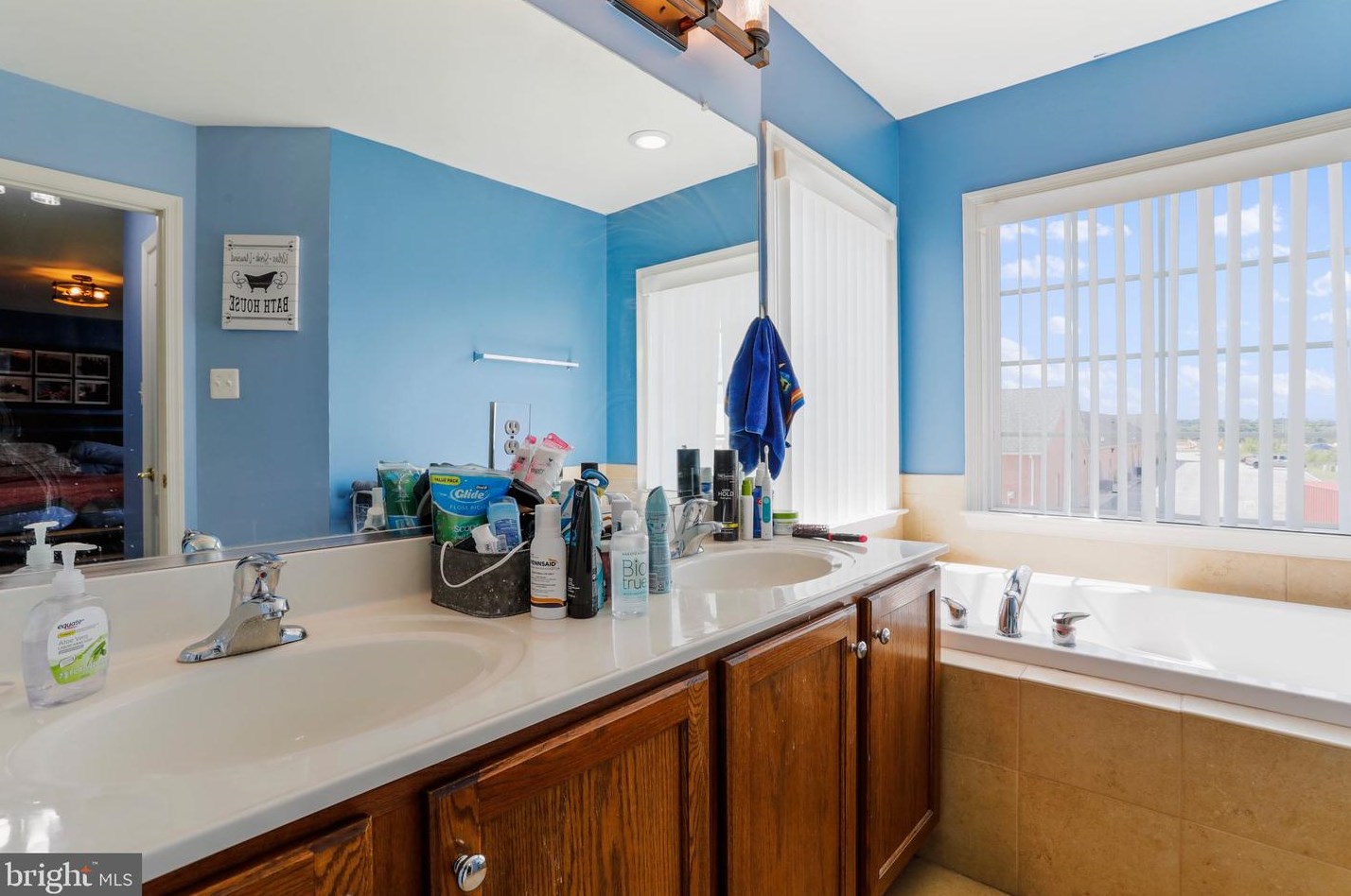 354 Bashore Dr, Martinsburg WV  25404-7607 exterior