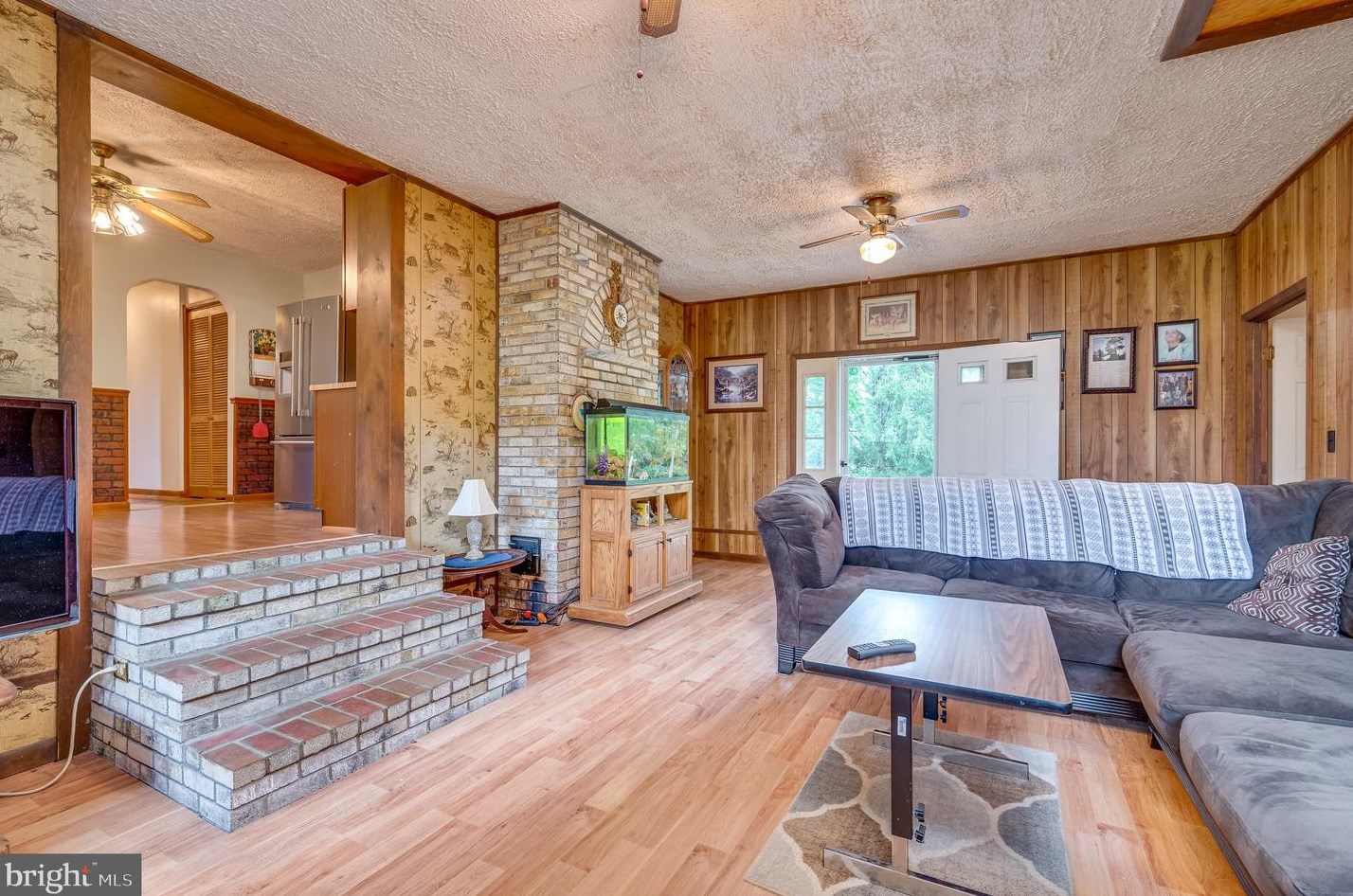 1935 Charles Town Rd, Martinsburg WV 25430-2627 exterior