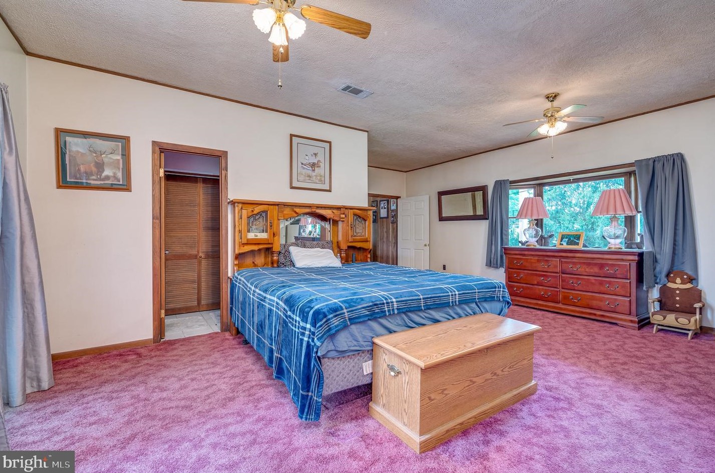 1935 Charles Town Rd, Martinsburg WV 25430-2627 exterior