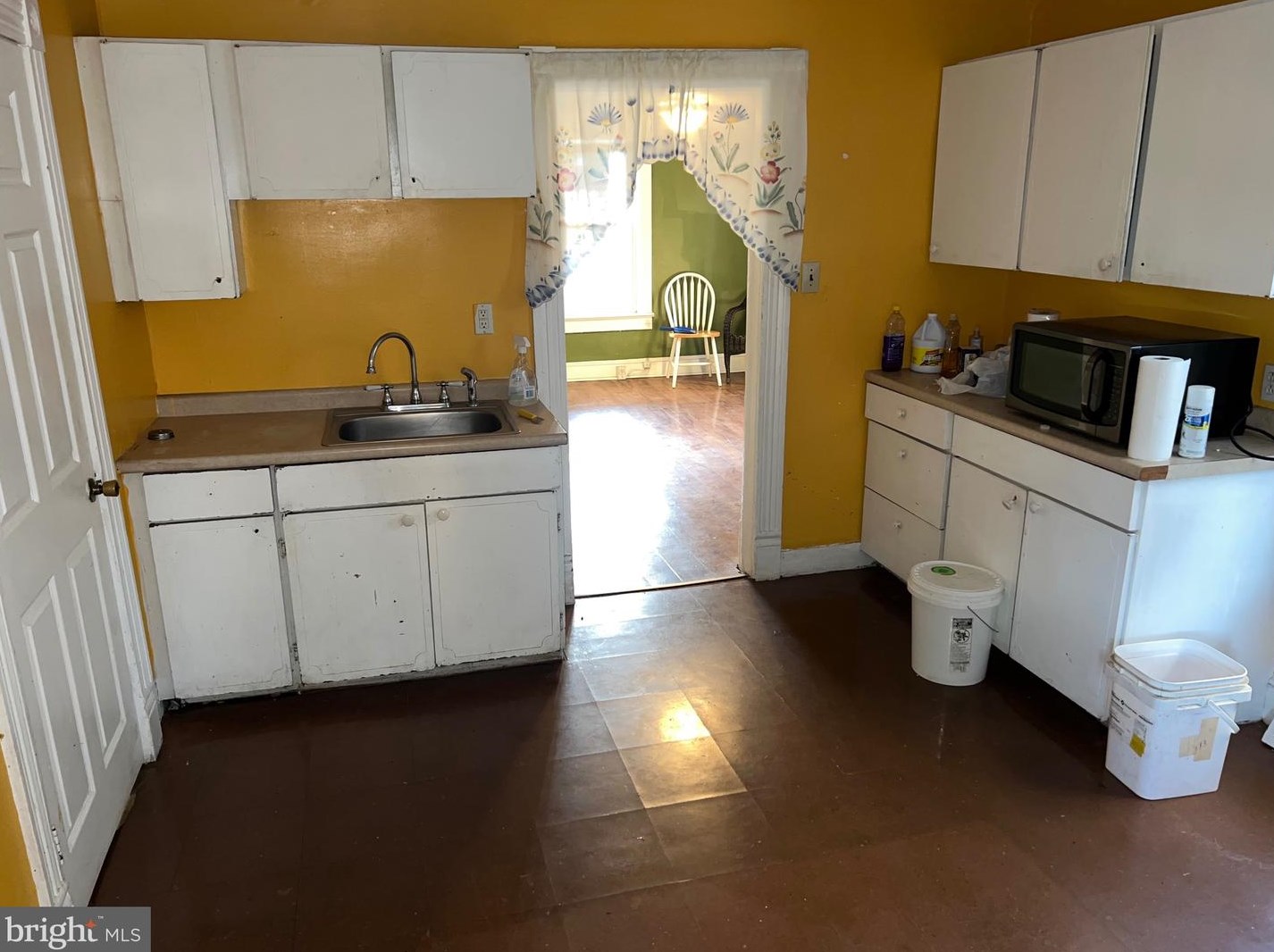 658 Faulkner Ave, Martinsburg WV 25401-2115 exterior