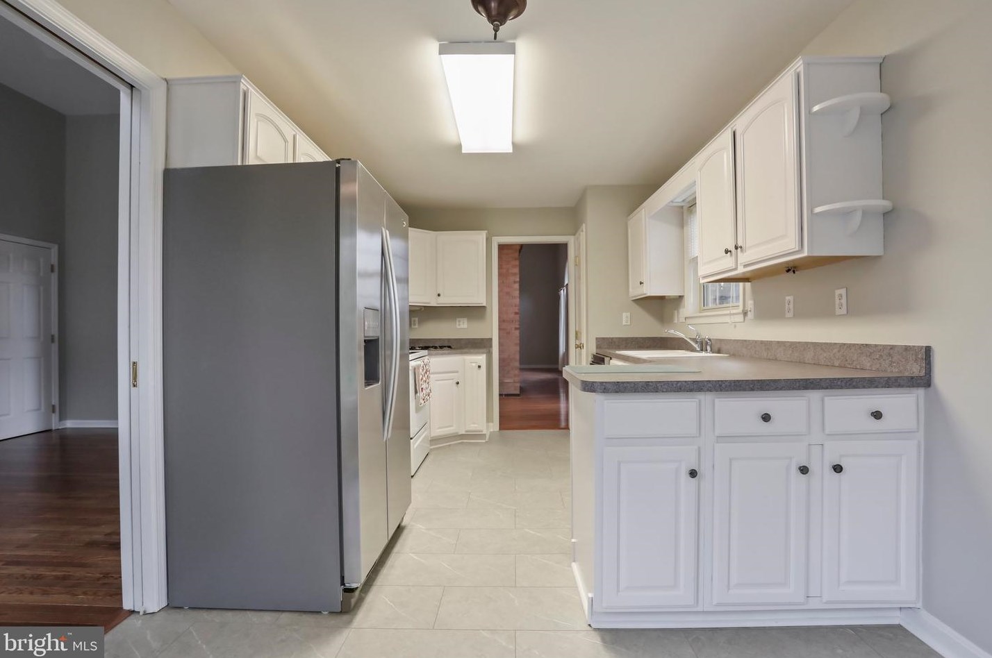 956 Caledonia Dr, Martinsburg WV 25405-5737 exterior