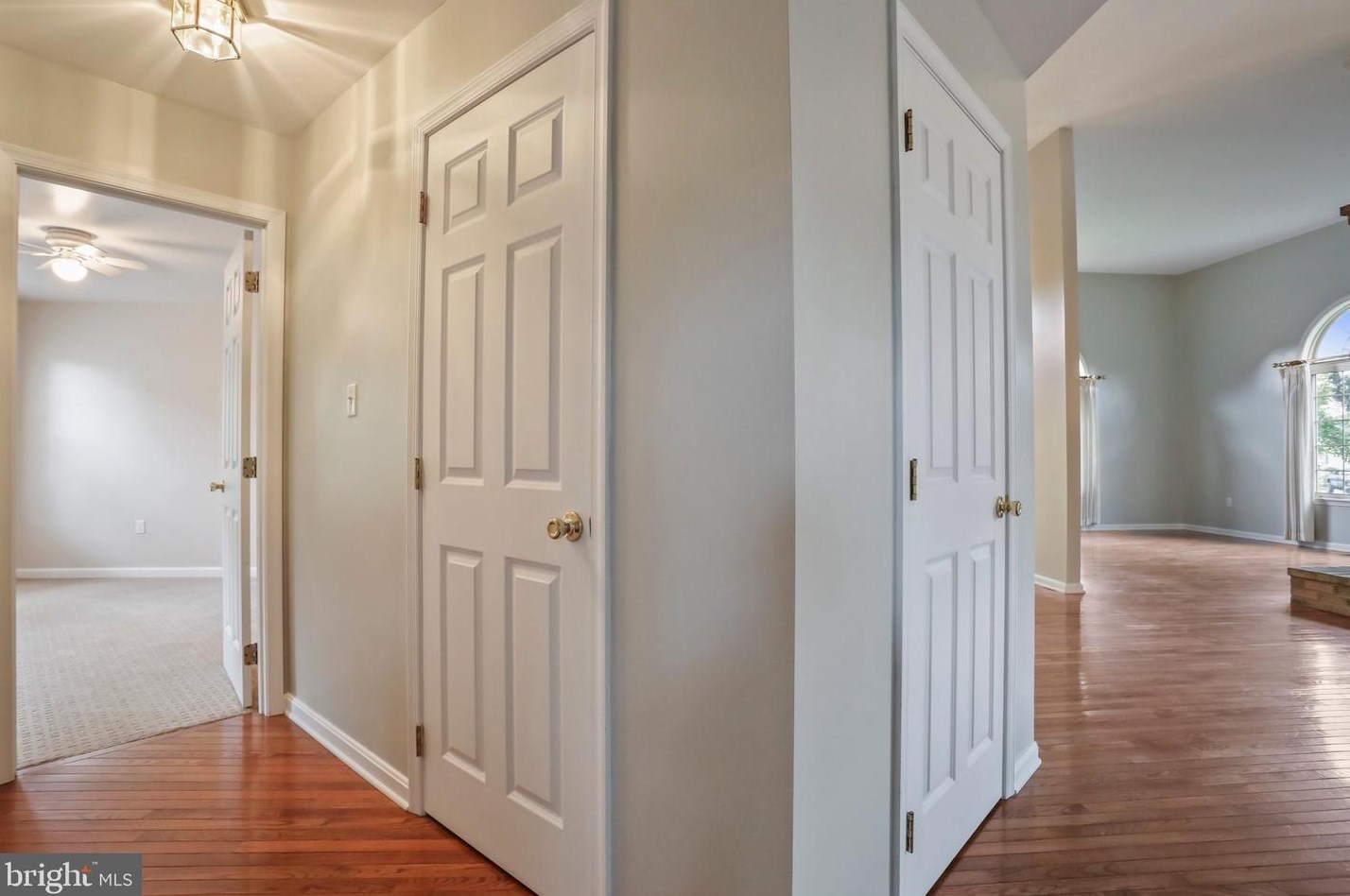 956 Caledonia Dr, Martinsburg WV 25405-5737 exterior