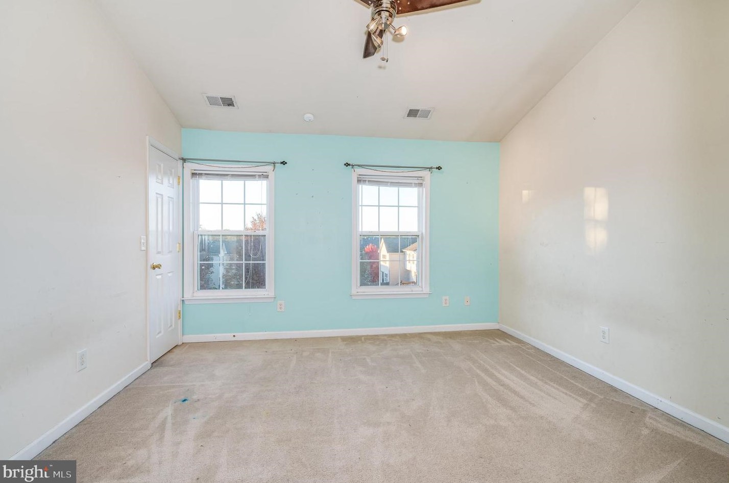 806 Desota Way, Martinsburg WV 25401-0079 exterior