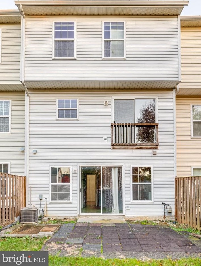 806 Desota Way, Martinsburg WV 25401-0079 exterior