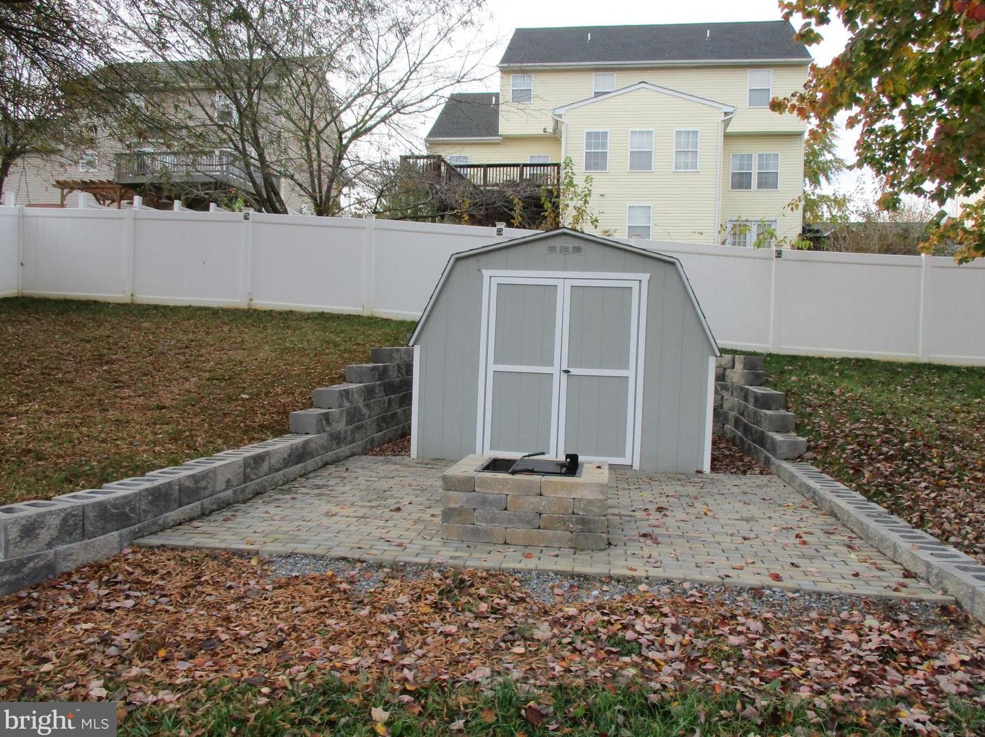 310 Talisman Dr, Martinsburg WV  25403-2284 exterior