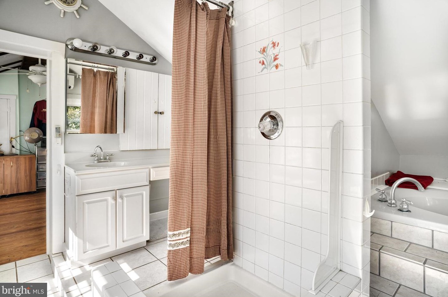 6127 Winchester Ave, Inwood WV  25428-4510 exterior