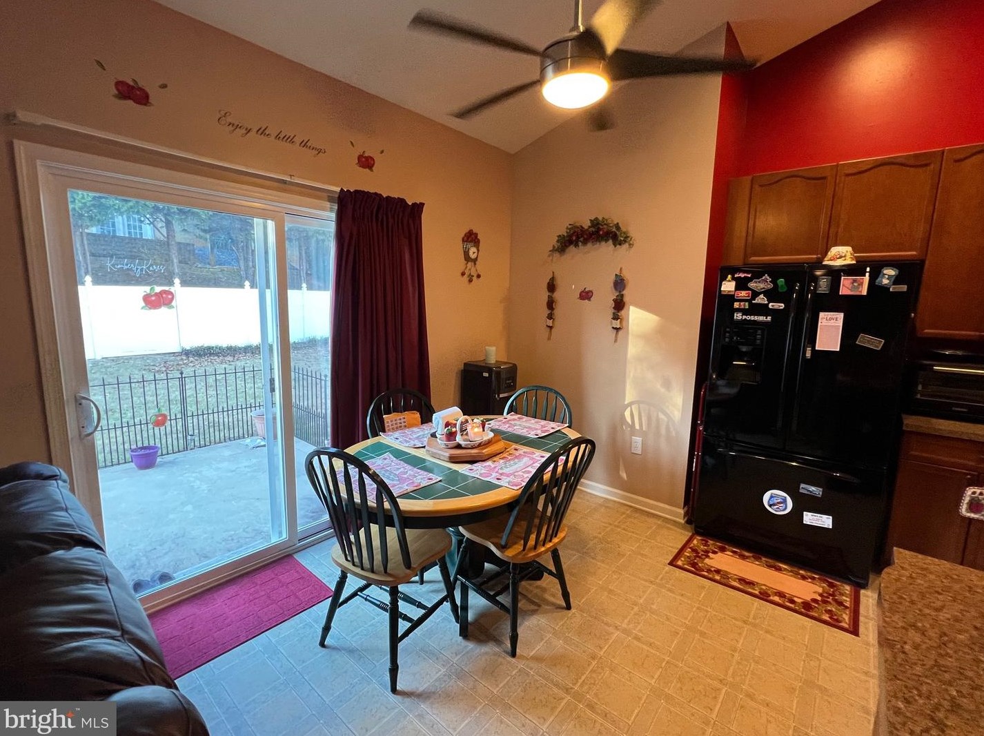 466 Bentley Dr, Inwood WV 25428-3427 exterior