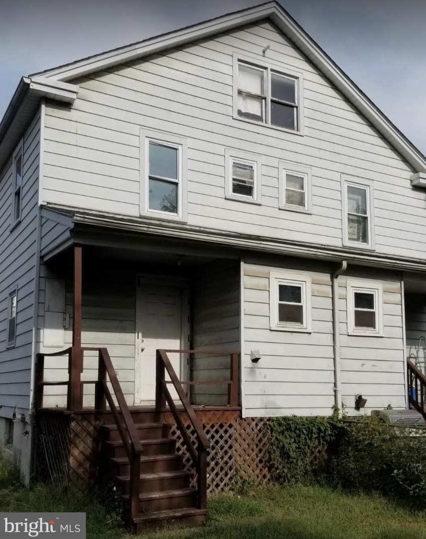 414 Kentucky Ave, Martinsburg WV  25401-2211 exterior