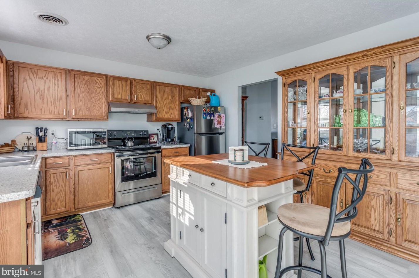 61 Reynolds Ct, Inwood WV  25428-4378 exterior