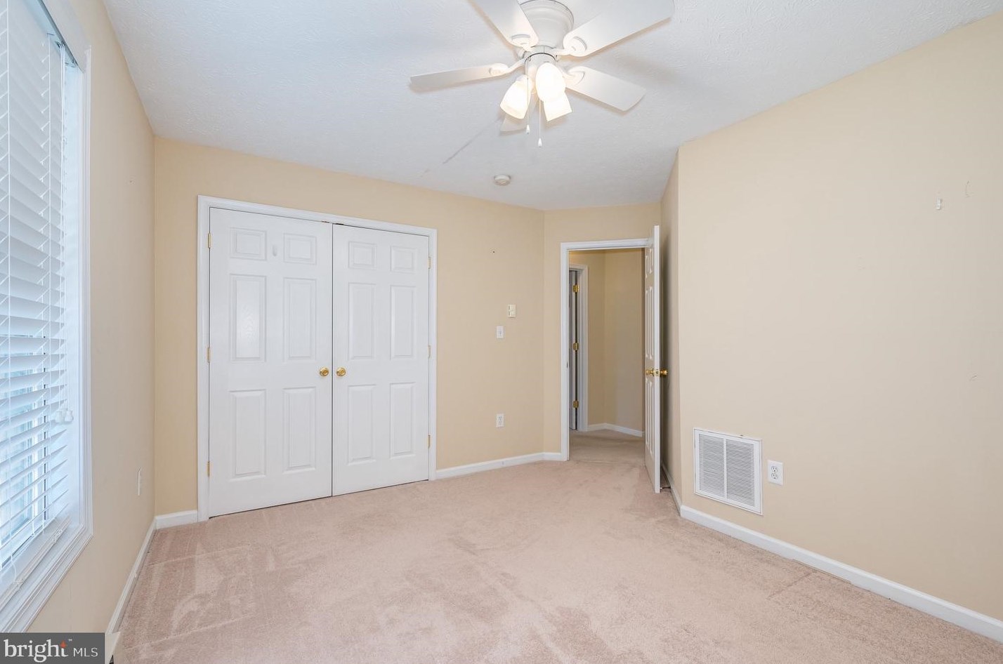 9 Disciple Ln, Inwood WV 25428-4984 exterior