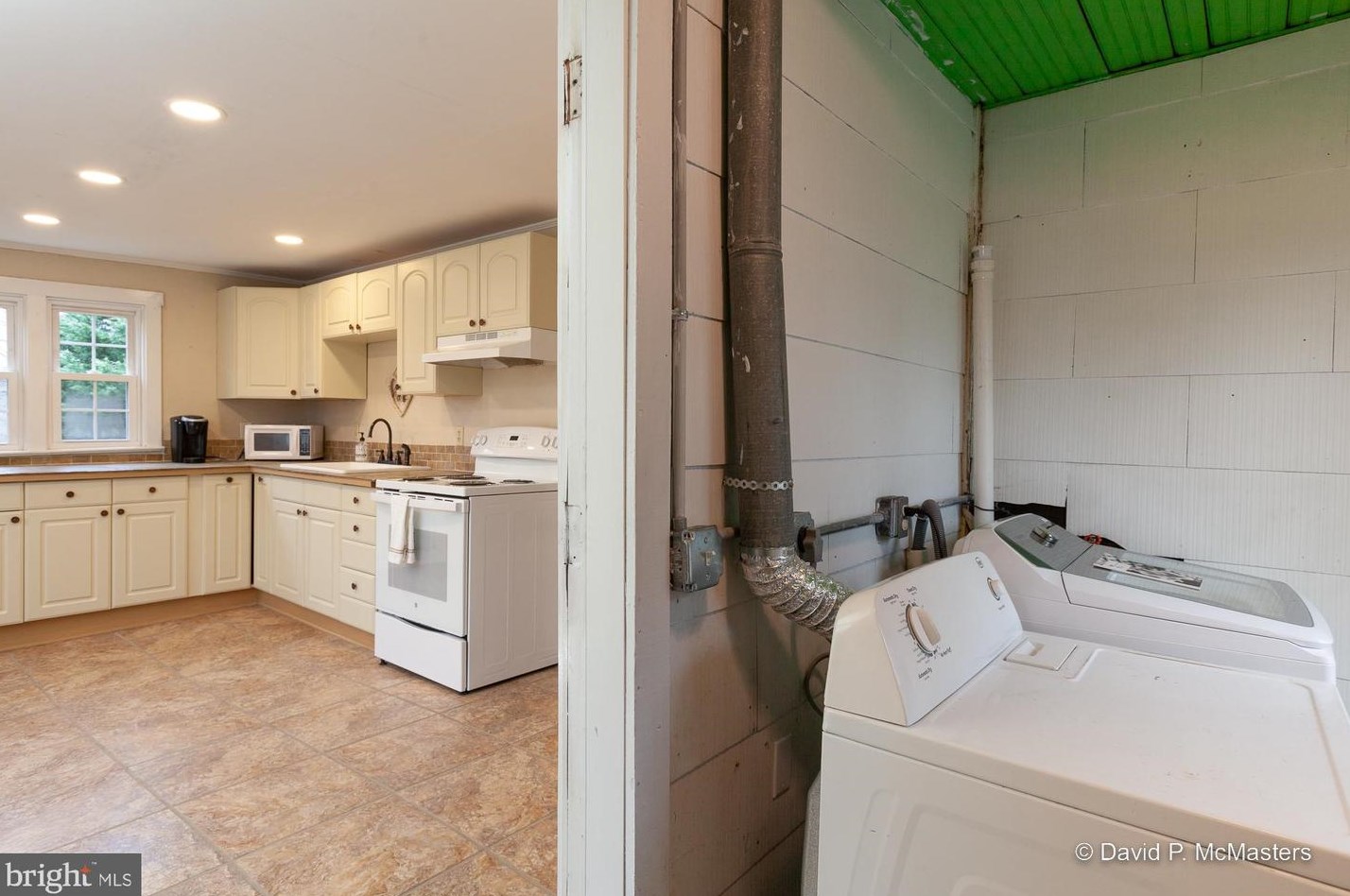 52 Carlton Dr, Inwood WV  25428-4901 exterior