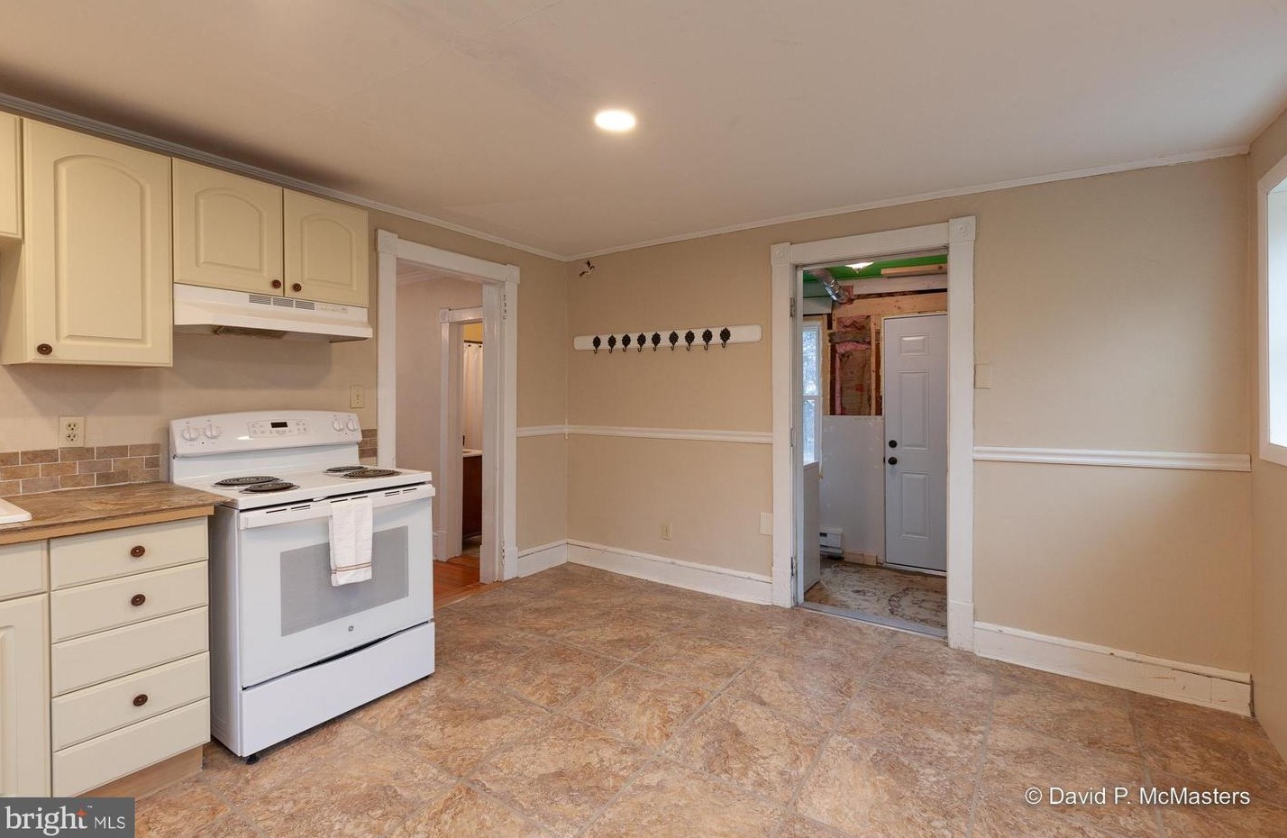 52 Carlton Dr, Inwood WV  25428-4901 exterior