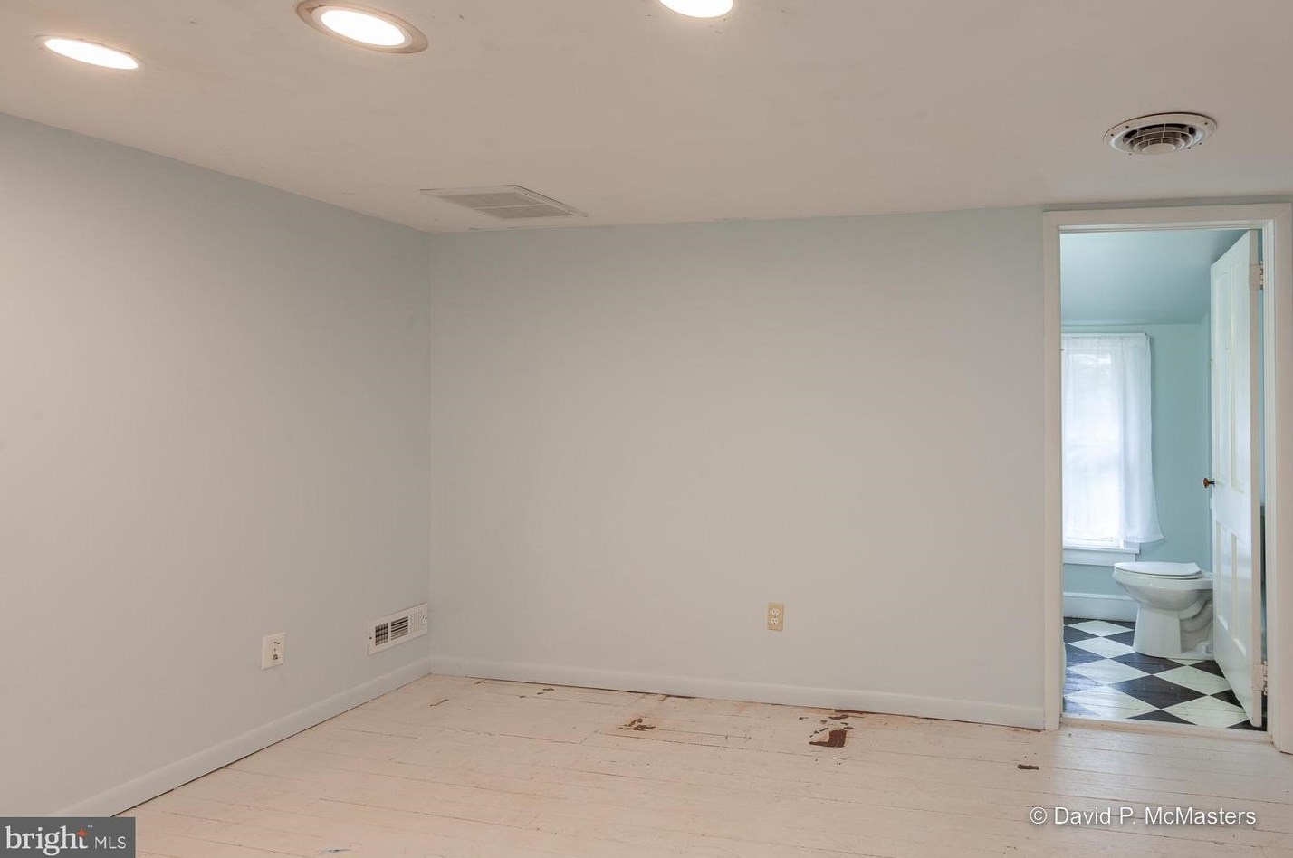 52 Carlton Dr, Inwood WV  25428-4901 exterior