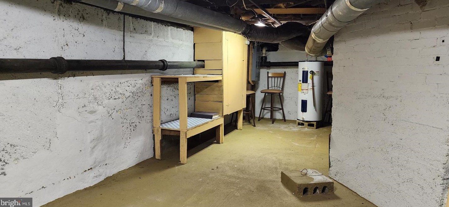 706 John St, Martinsburg WV  25401-2204 exterior