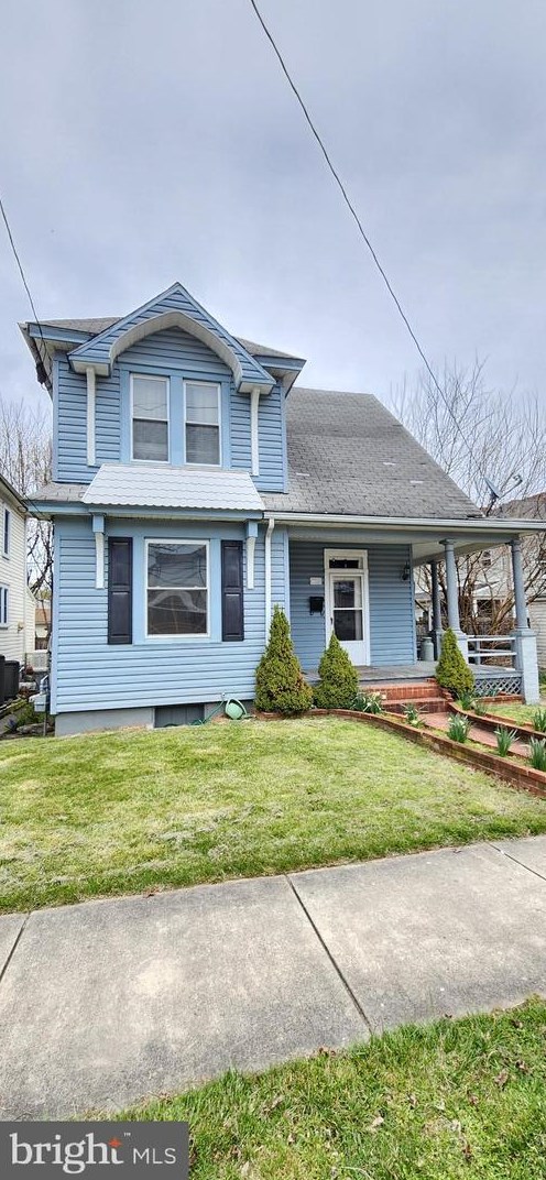 706 John St, Martinsburg WV  25401-2204 exterior