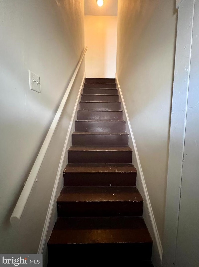 727 Virginia Ave, Martinsburg WV  25401-2129 exterior