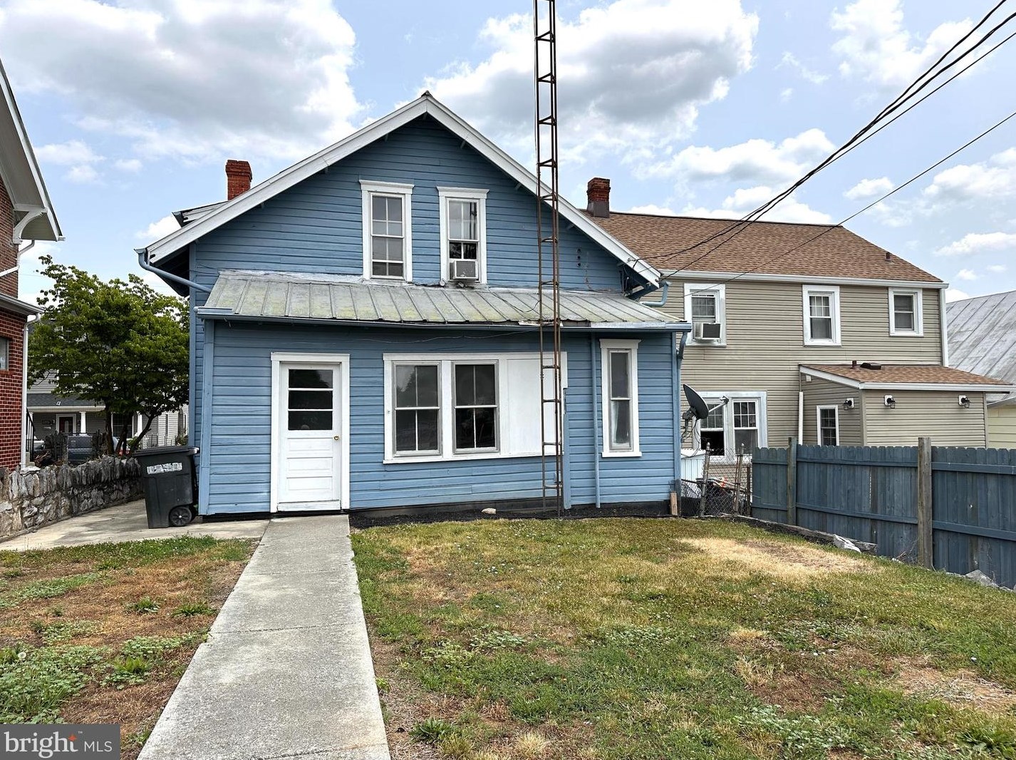 703 New York Ave, Martinsburg WV  25401-2123 exterior