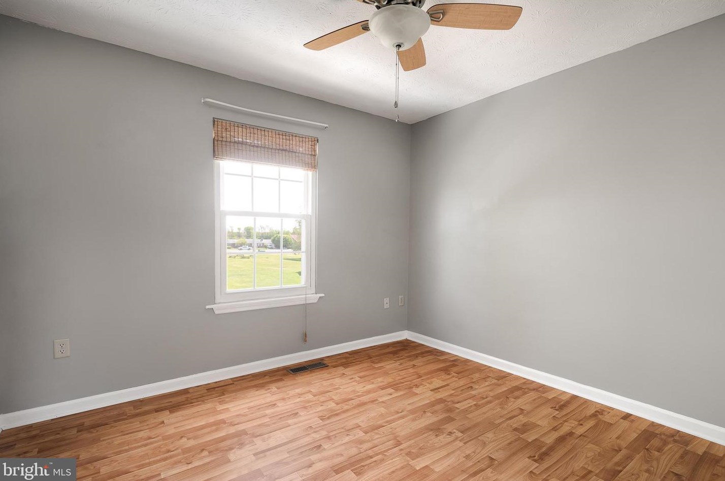 162 Stadium Cir, Inwood WV  25428-4327 exterior