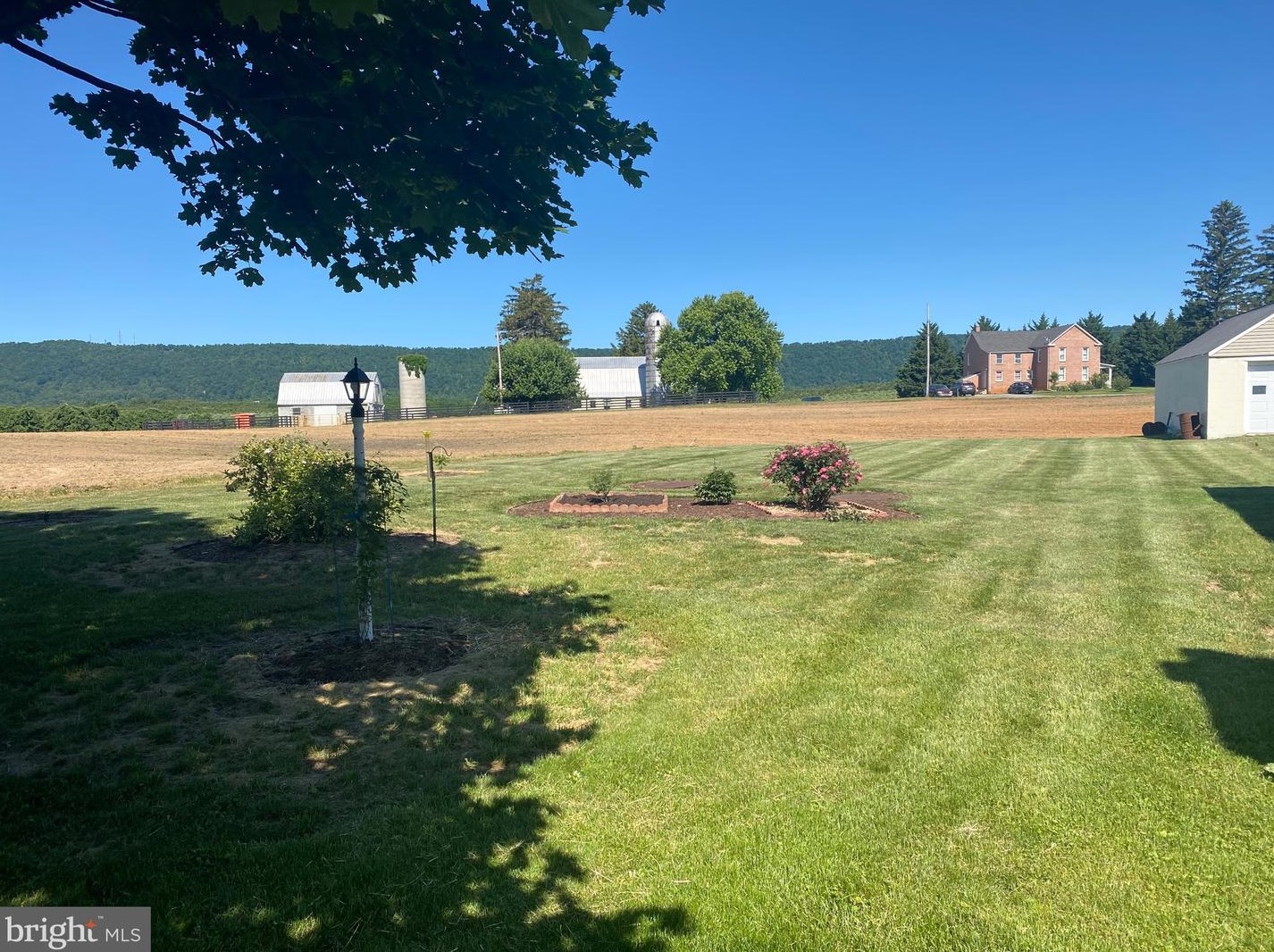 1646 Pitzers Chapel Rd, Martinsburg WV  25403-6120 exterior