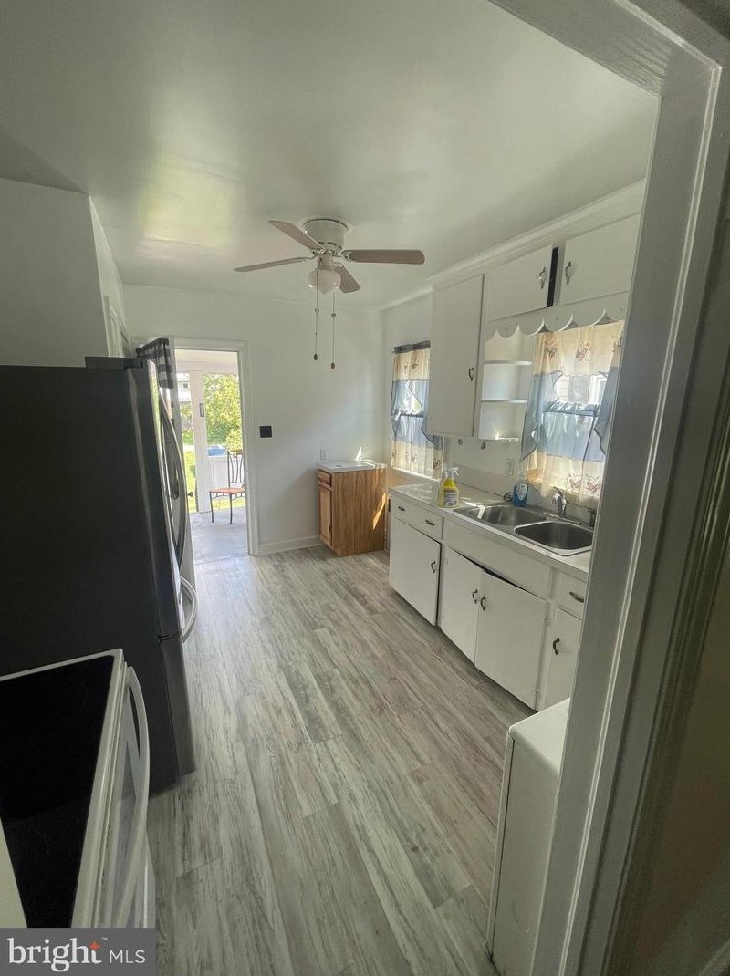 324 Tennessee Ave, Martinsburg WV  25401-2438 exterior