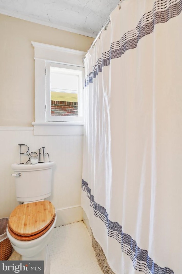 110 Tennessee Ave, Martinsburg WV 25401-2333 exterior