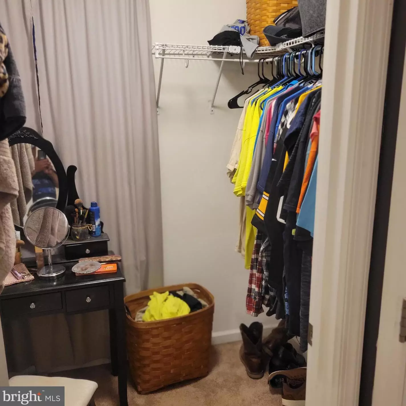 87 Moody Dr, Martinsburg WV  25405-6954 exterior