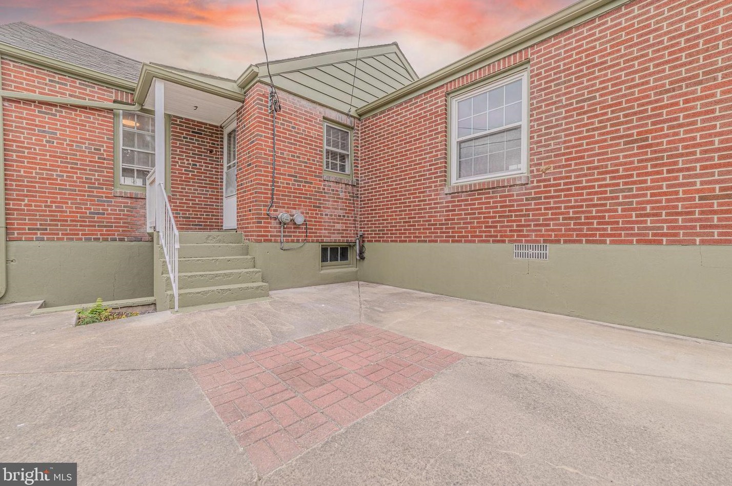 426 Tennessee Ave, Martinsburg WV 25401-2260 exterior