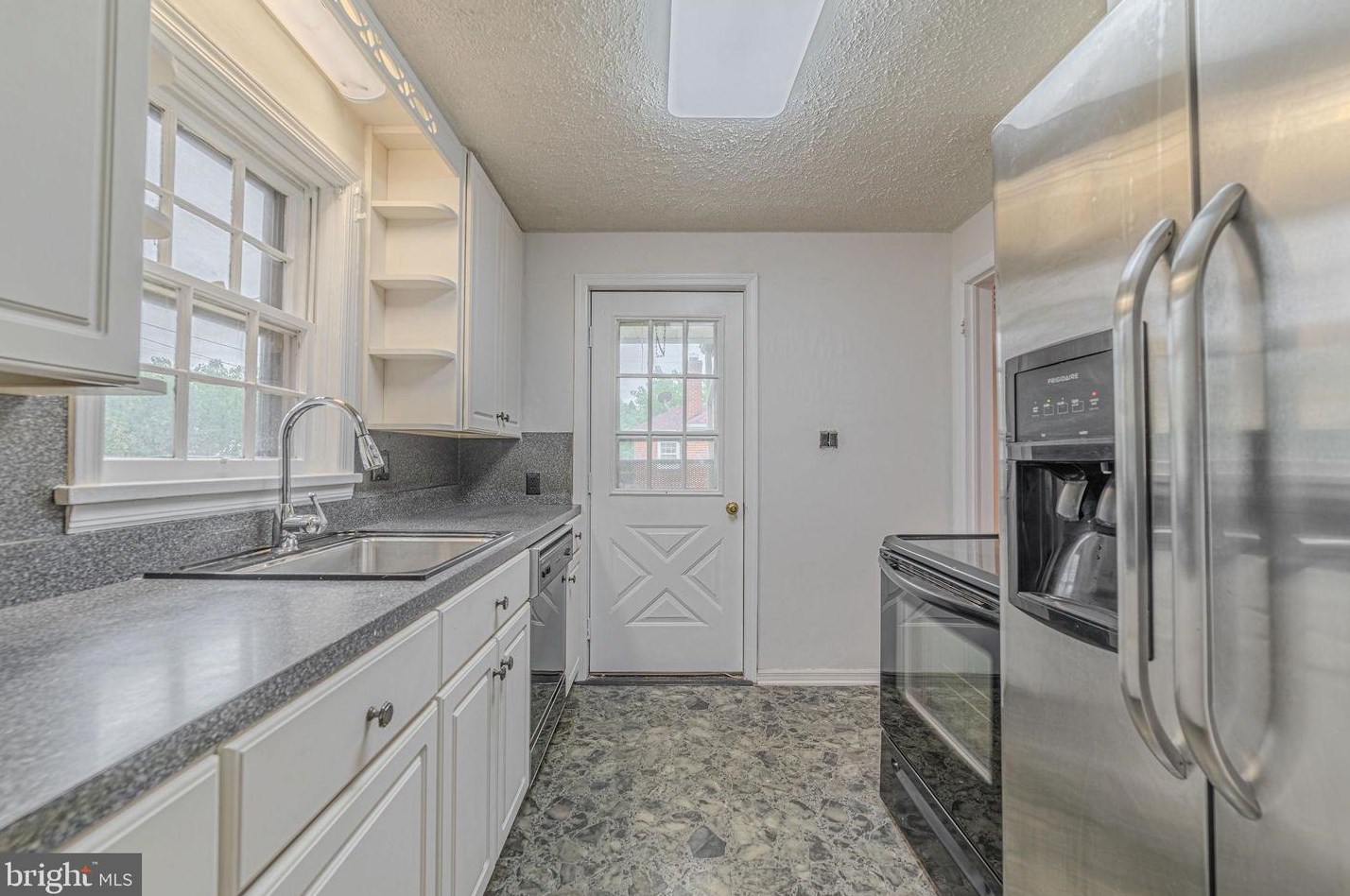 426 Tennessee Ave, Martinsburg WV 25401-2260 exterior