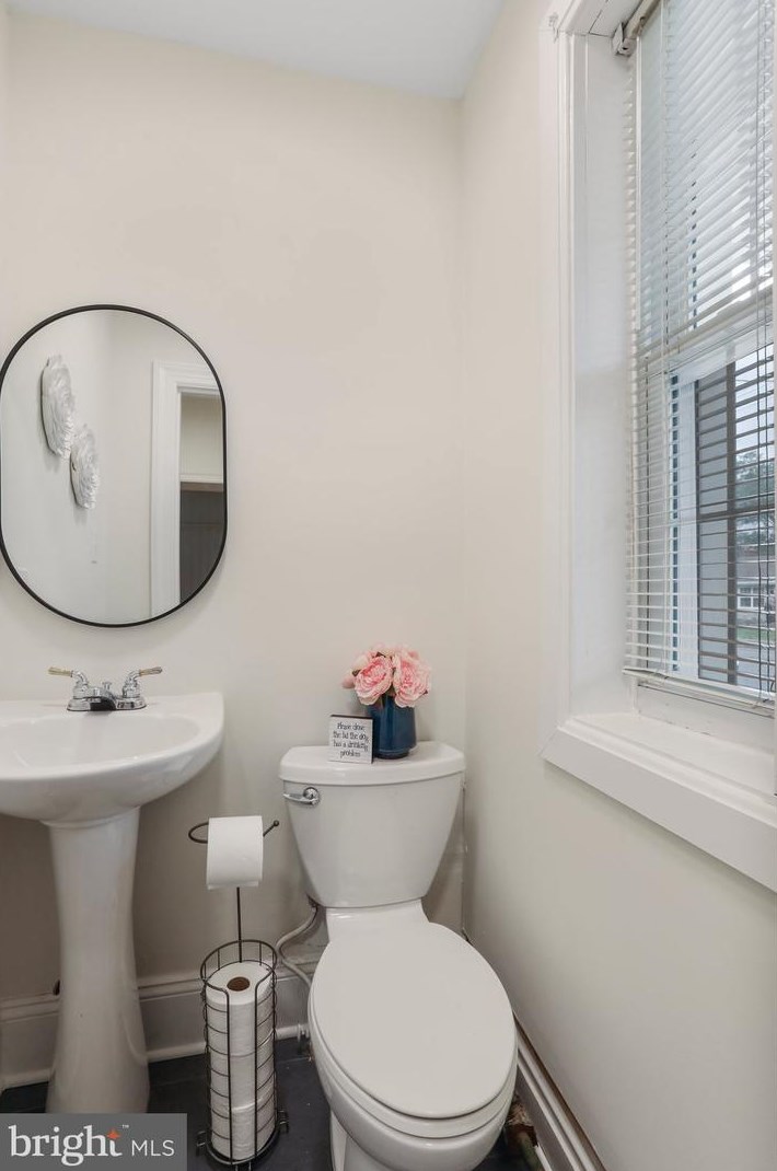 414 Rosemont Ave, Martinsburg WV  25401-2235 exterior