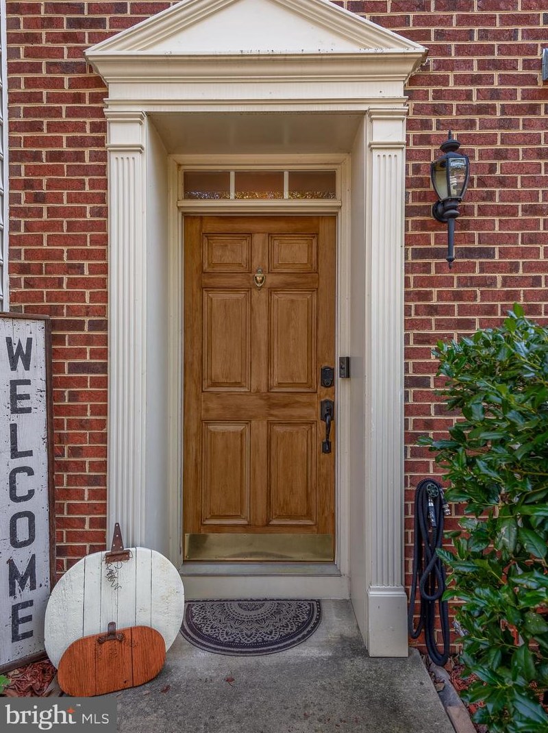 43 Lullwater Way, Falling Waters, WV 25419