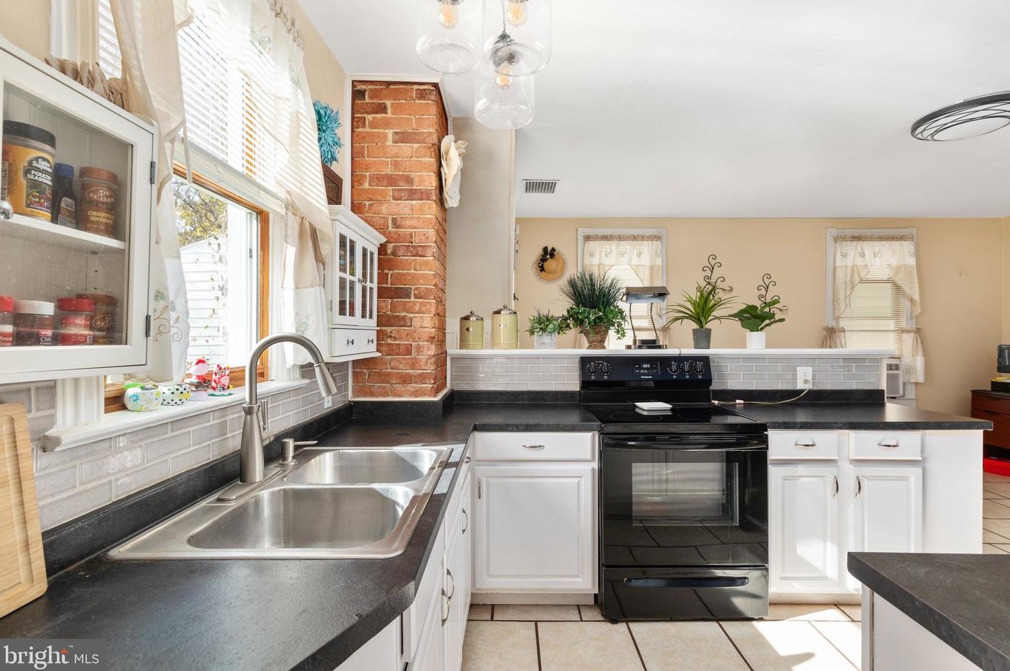 515 Stephen St, Martinsburg WV  25401-2627 exterior