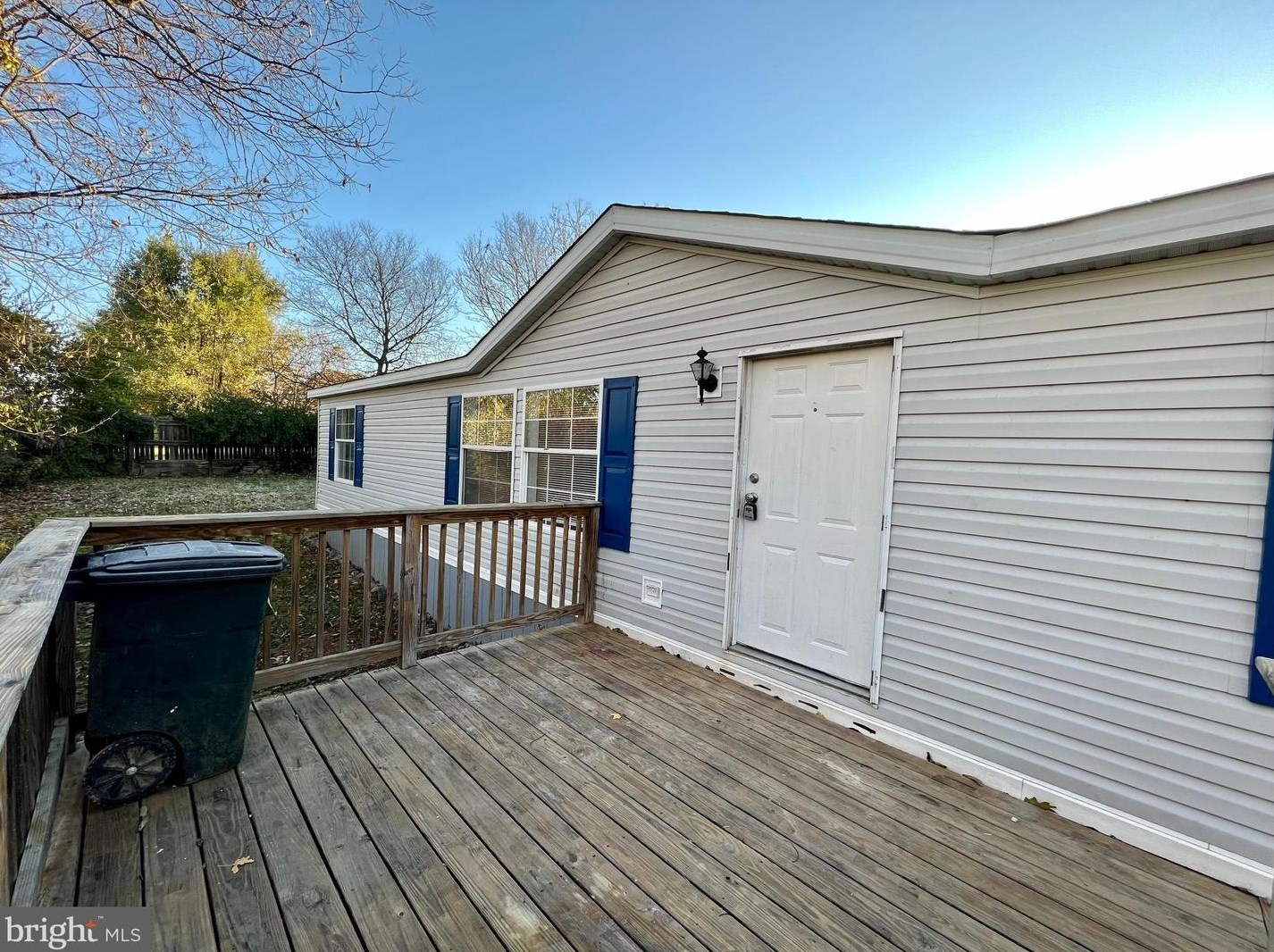 80 Sir Washington St, Inwood WV  25428-4283 exterior