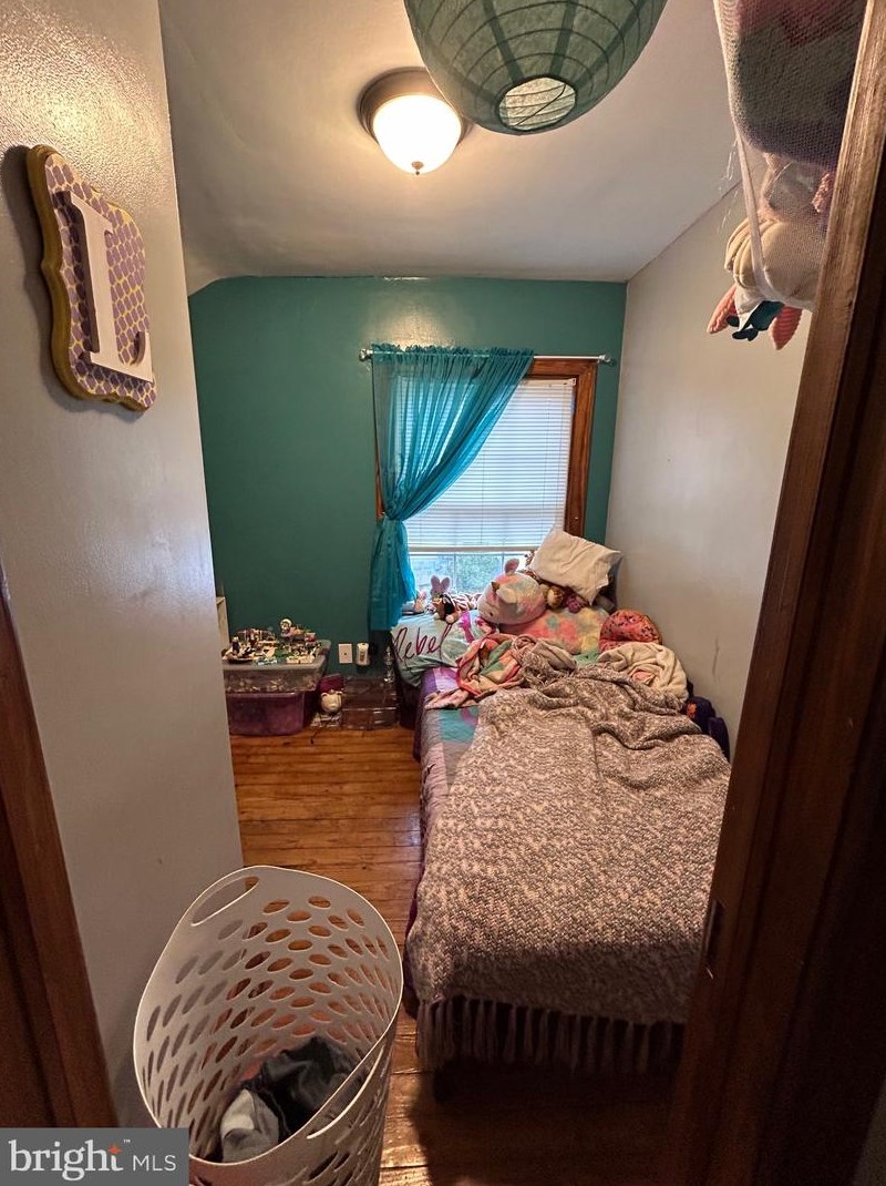 220 John St, Martinsburg WV  25401-4217 exterior