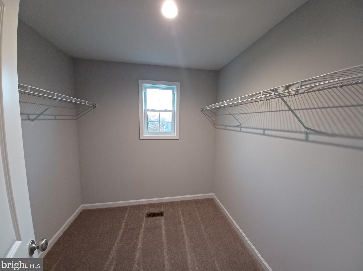 846 Basin Dr, Inwood WV 25428-3214 exterior