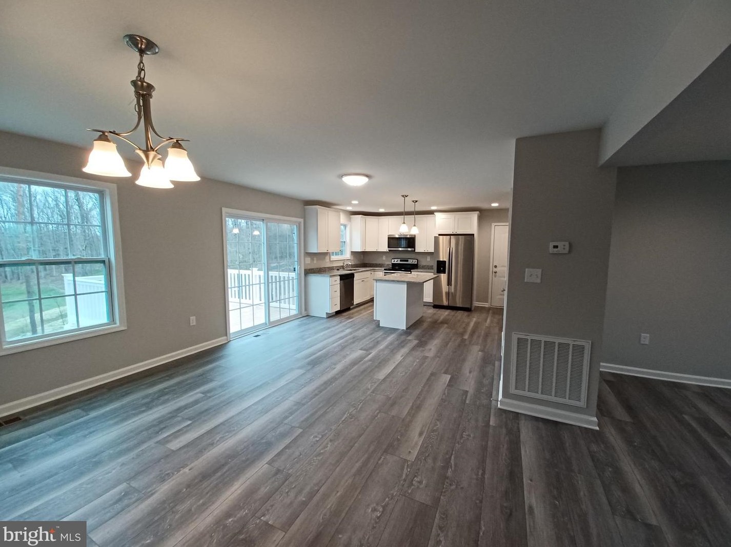 892 Basin Dr, Inwood WV 25428-3214 exterior