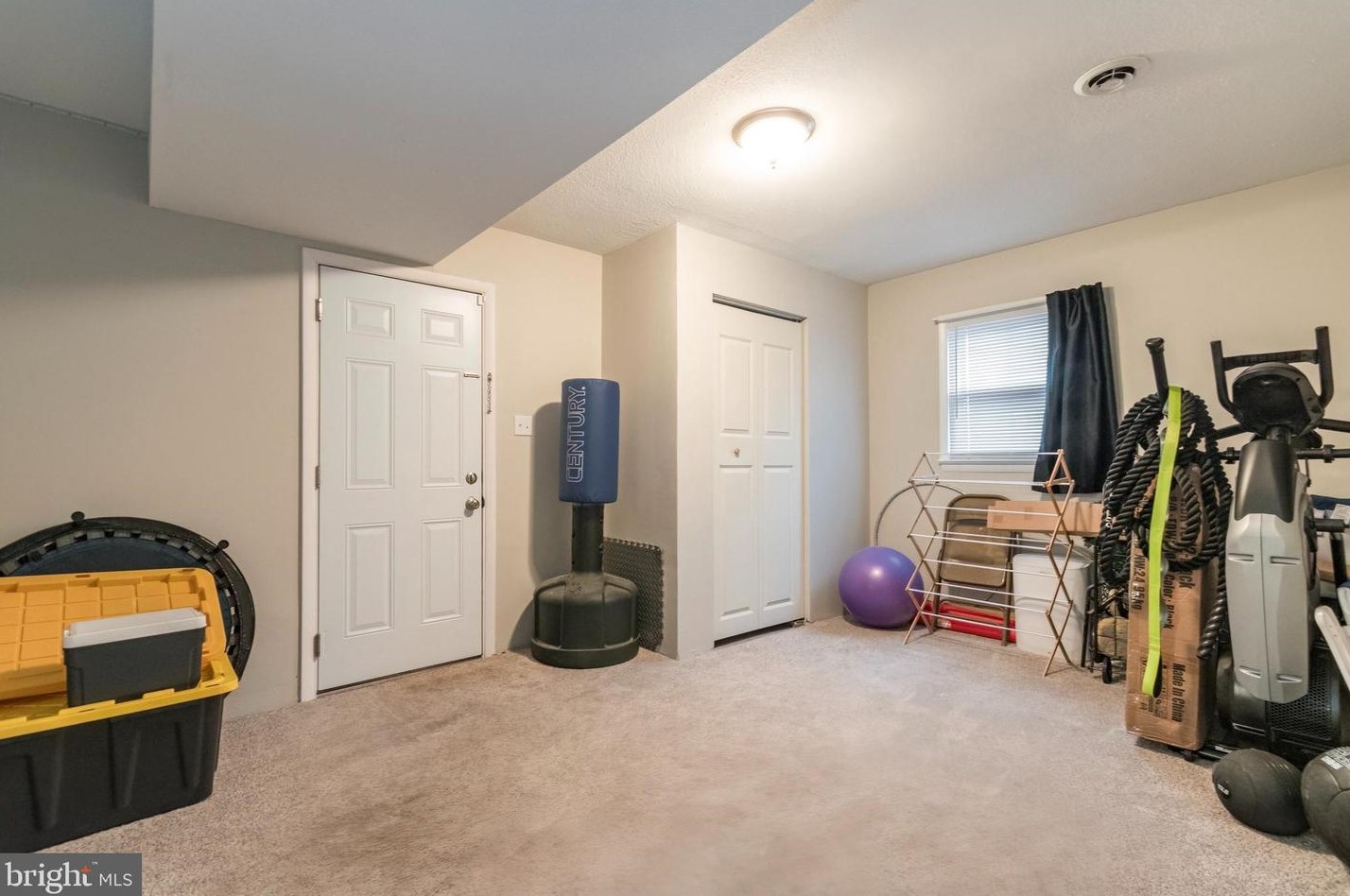 108 Rosewood Dr, Martinsburg WV  25401-2840 exterior