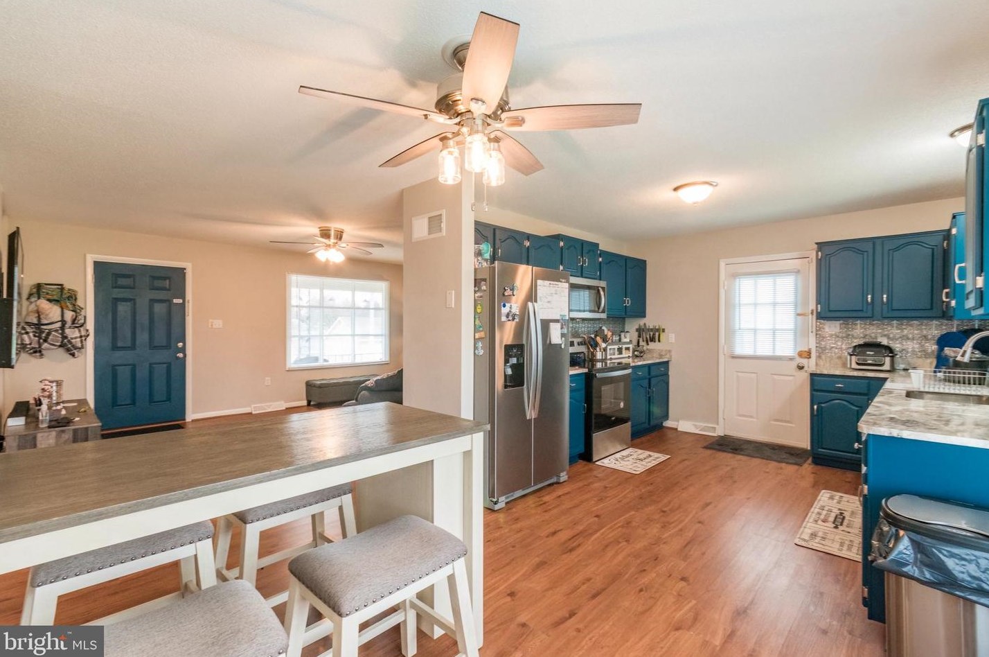 108 Rosewood Dr, Martinsburg WV  25401-2840 exterior