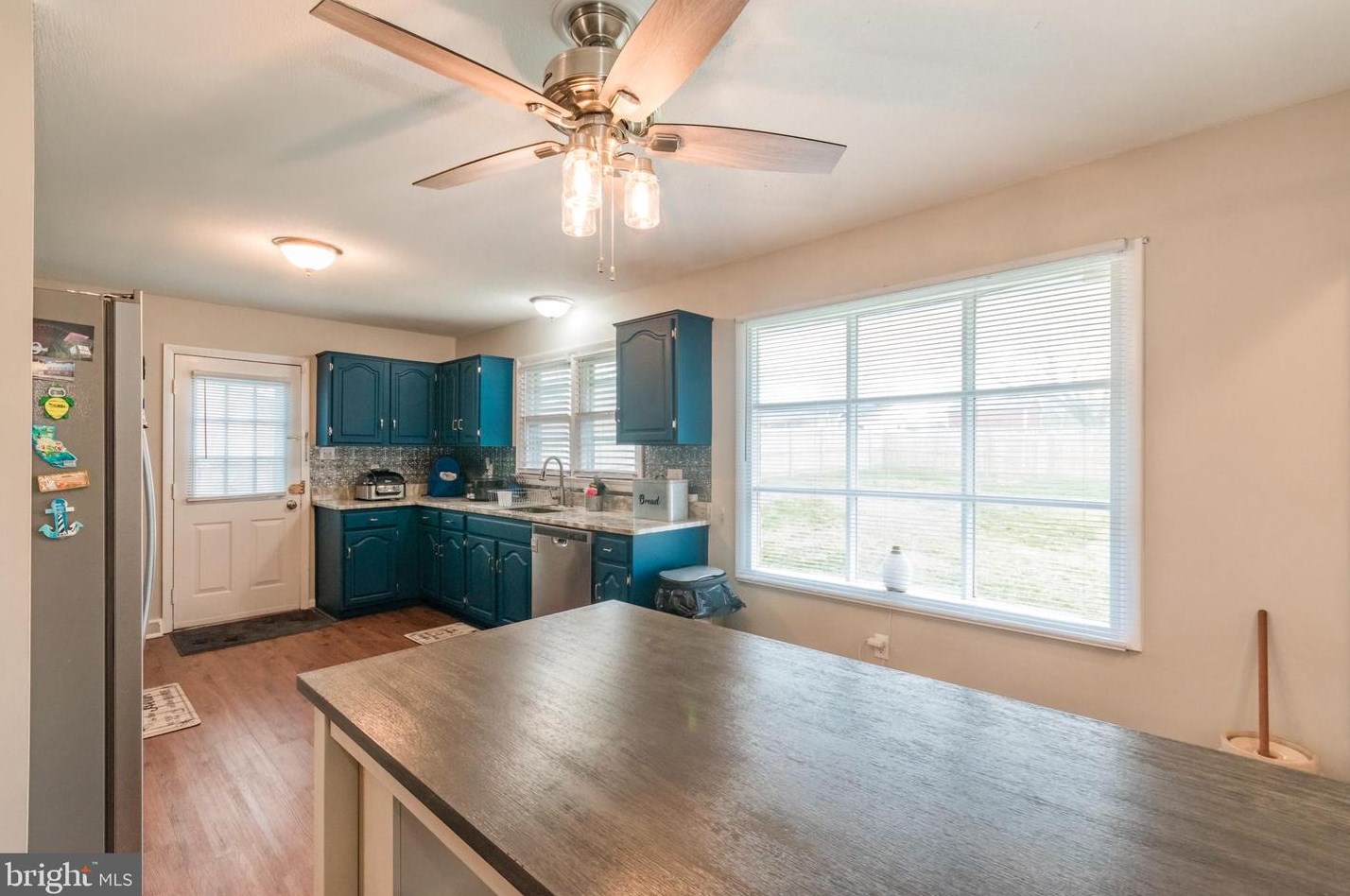 108 Rosewood Dr, Martinsburg WV  25401-2840 exterior