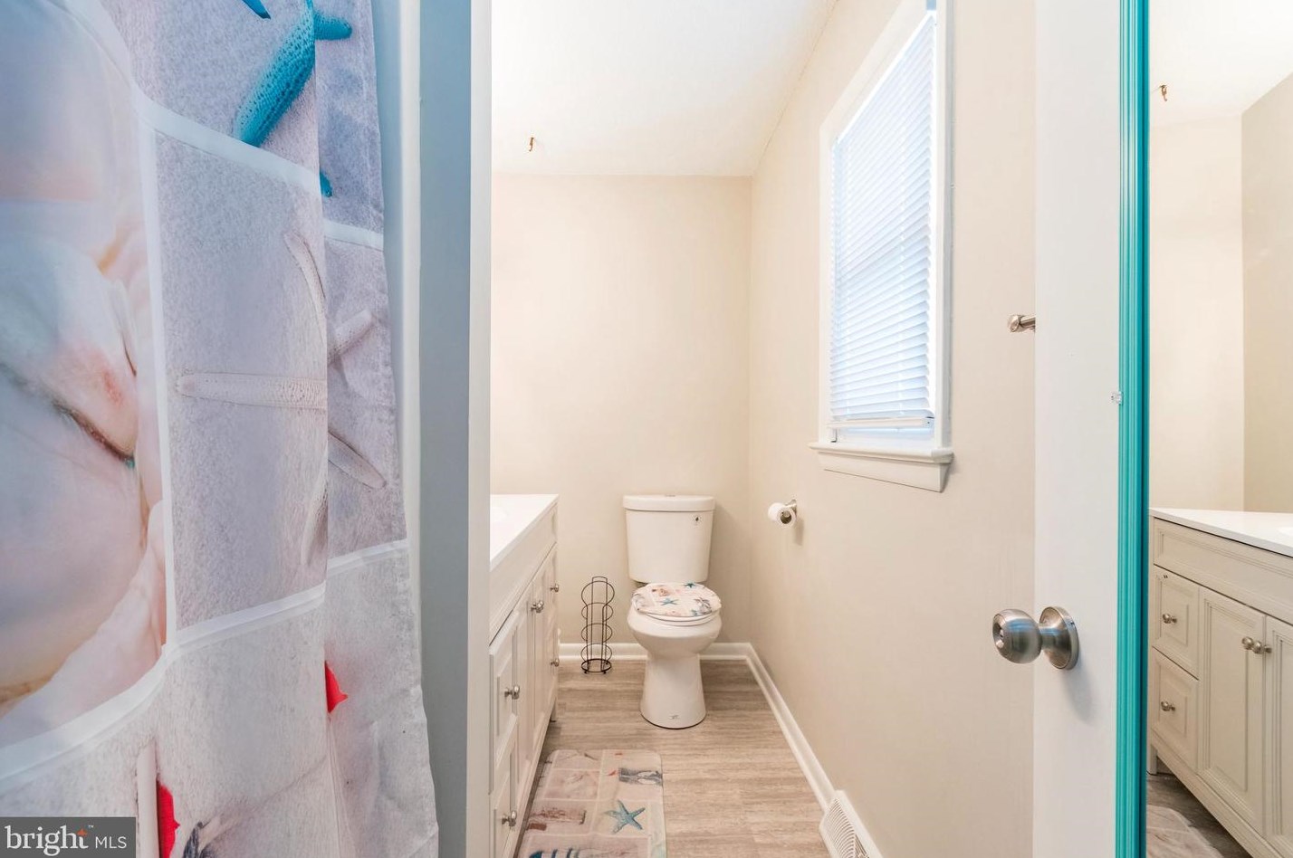 108 Rosewood Dr, Martinsburg WV  25401-2840 exterior