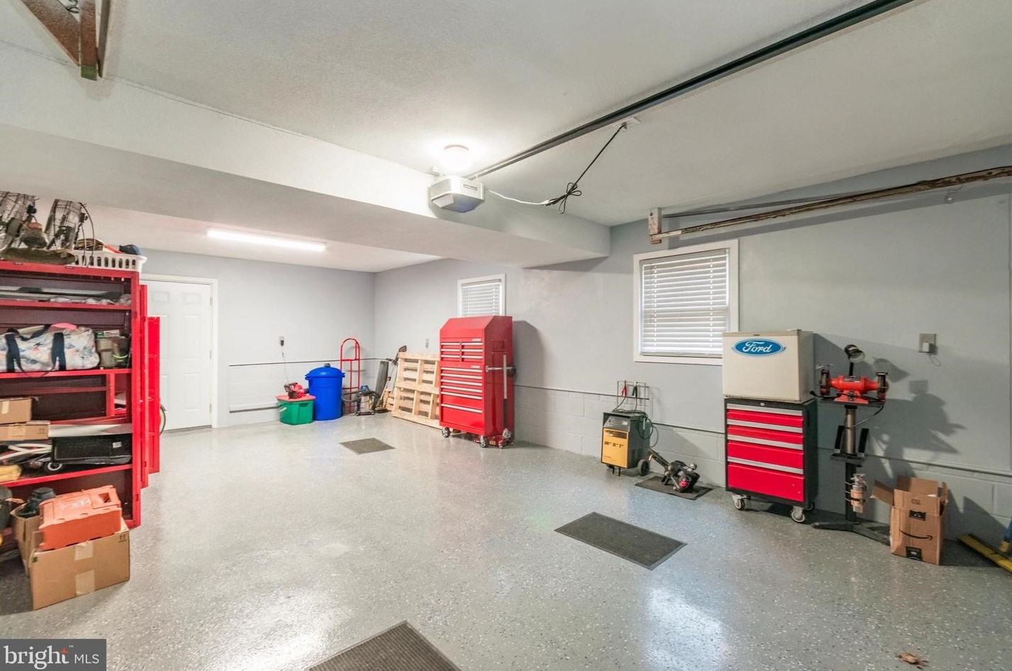 108 Rosewood Dr, Martinsburg WV  25401-2840 exterior