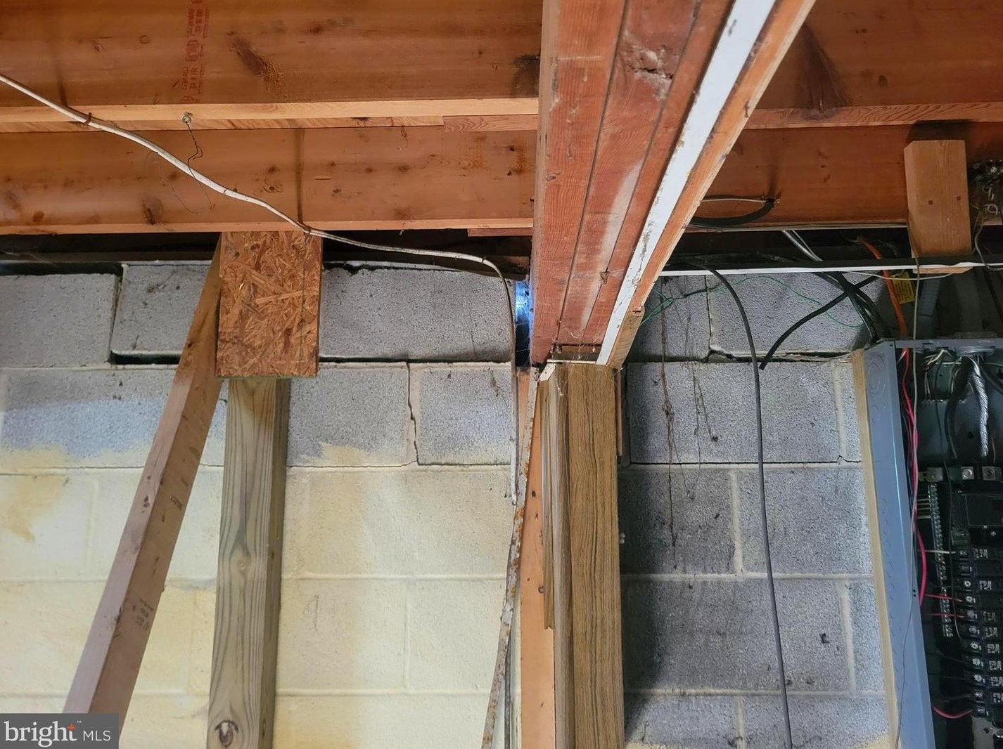 84 Elliott Dr, Martinsburg WV 25403-6619 exterior