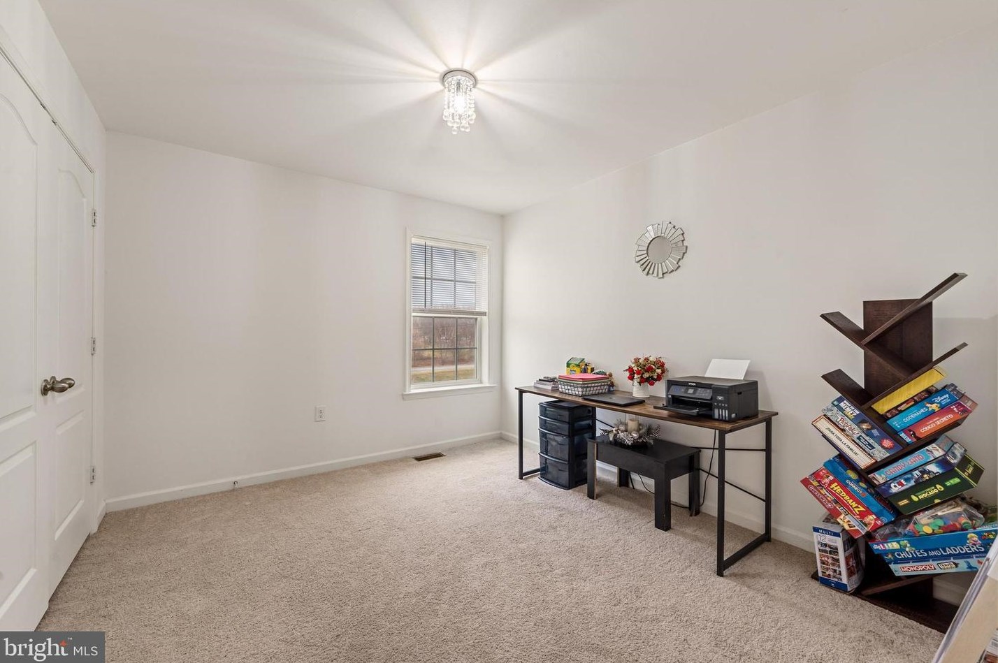 283 Ticonderoga Dr, Martinsburg WV 25430 exterior