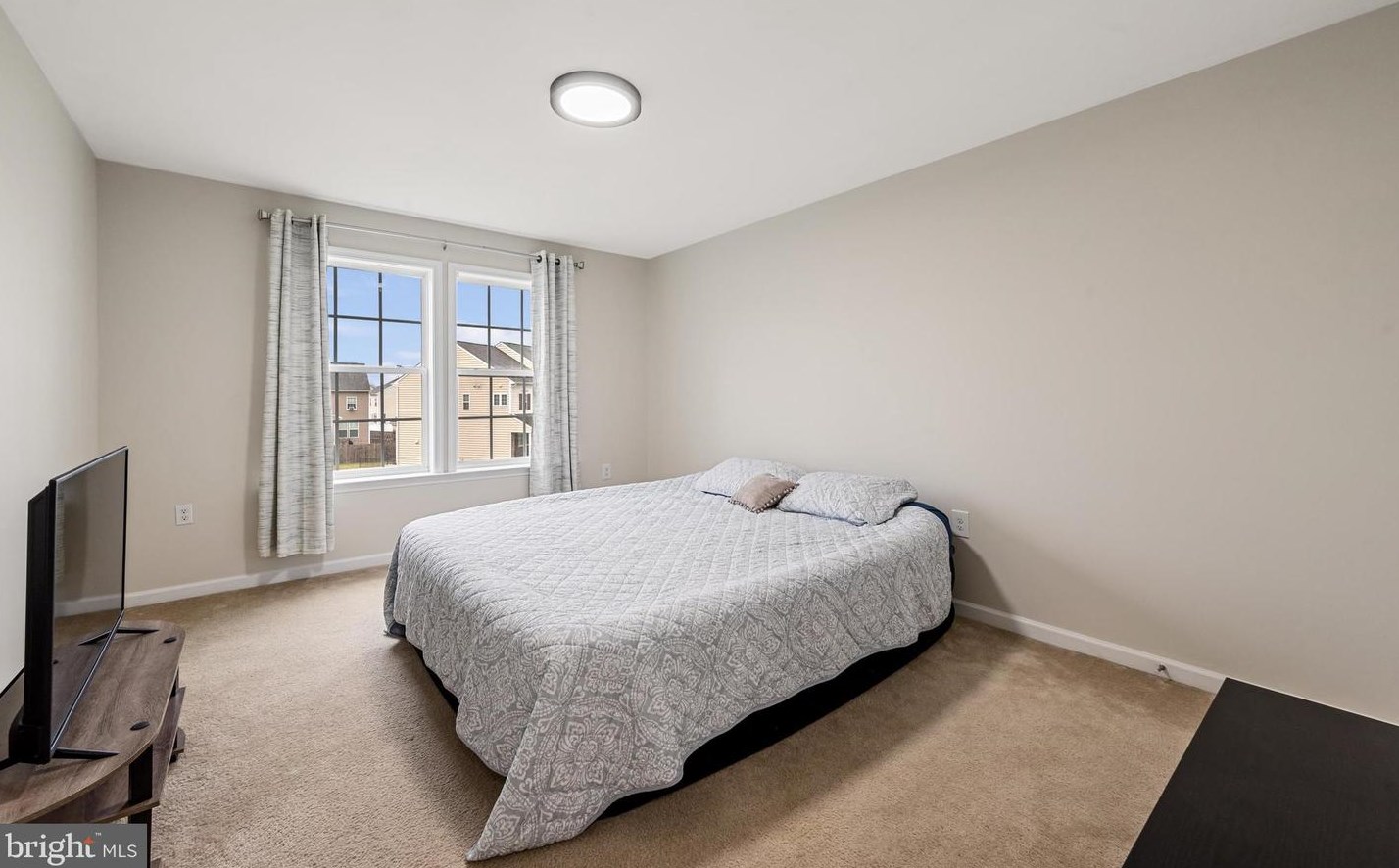 283 Ticonderoga Dr, Martinsburg WV 25430 exterior